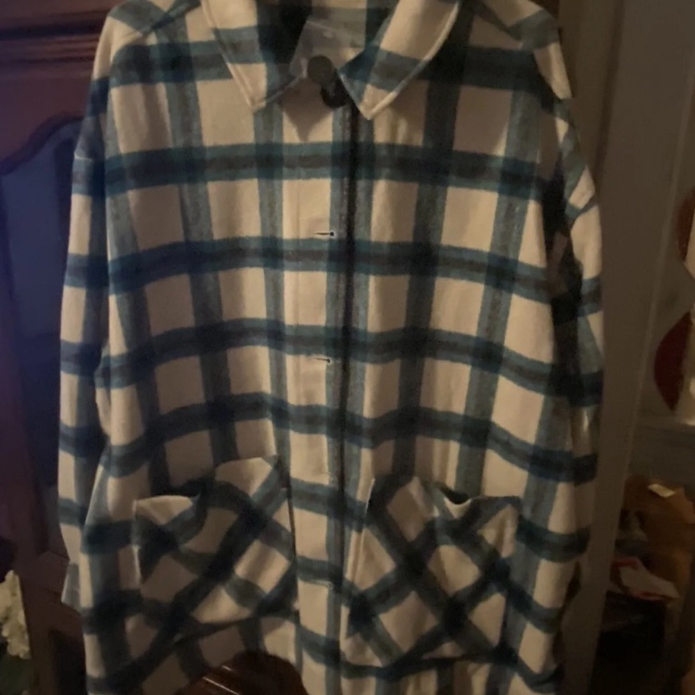 Womens Plus Size Two Tone Shacket 3X  Teal/Beige Chic Soul Boutique$28